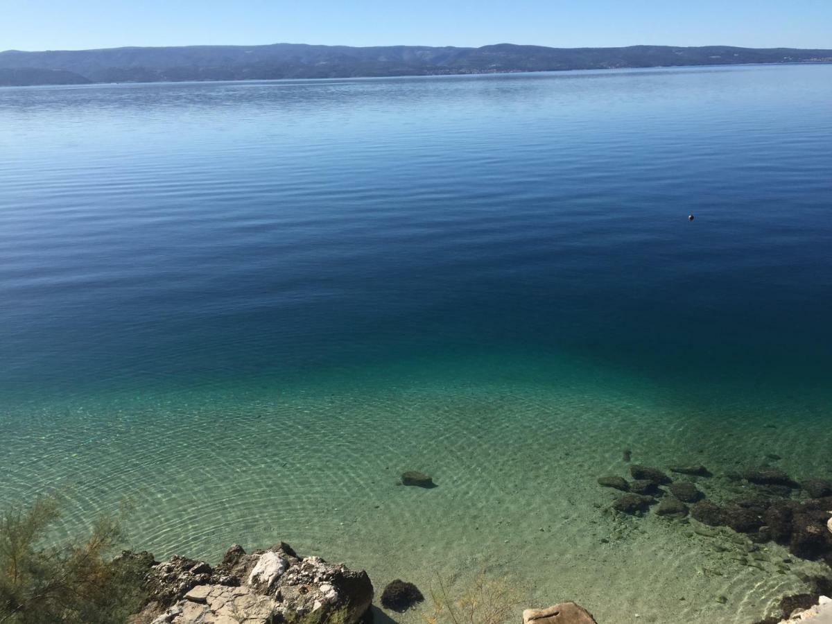 Apartmani Mirta Omiš Eksteriør bilde